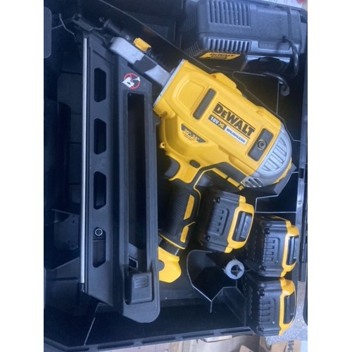 DeWALT DCN692P2-QW Akku Nägler 50-90mm (2x5,0Ah/18V)