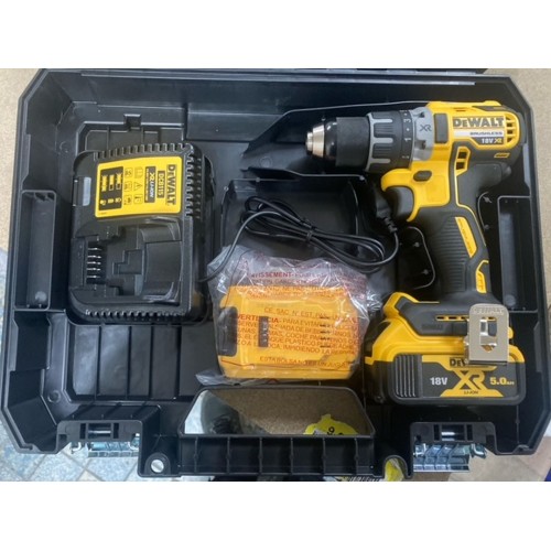 DeWALT DCD791P2 Akku Bohrschrauber TSTAK (18V/2x5,0Ah)